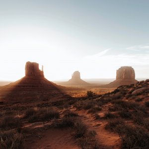 Tardis in Desert.jpg