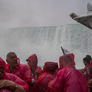 Niagra 2500px-94.jpg