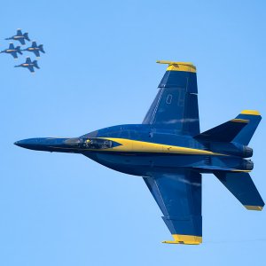 Blue_Angels_8689_DxO_1000p.jpg