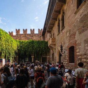 Verona - 2500px-9.jpg