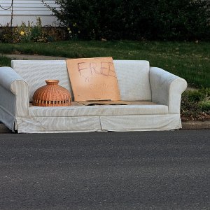 couchfree.jpg
