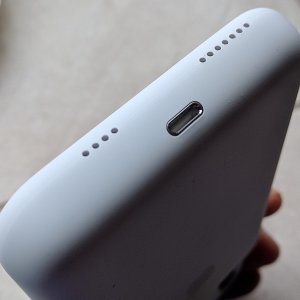 auxiphonebattery3.jpg