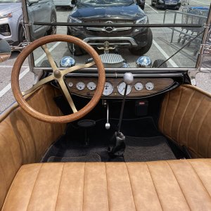 WalMart Parking 2 2500px.jpg