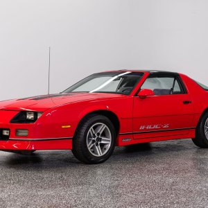 1986-chevrolet-camaro-iroc.jpeg