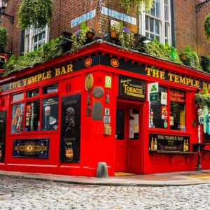 Dublin Ireland Bar.jpg