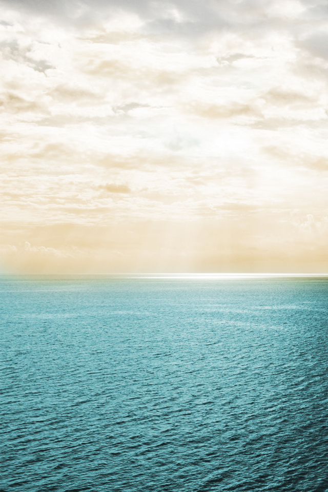02352_bahamiancloudbreak_1.jpg