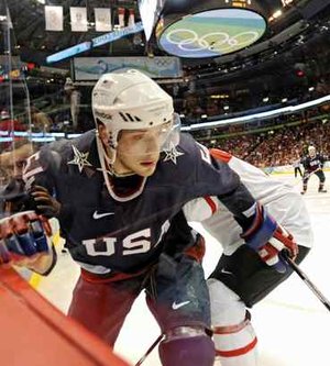 20100217_inq_olyhockey17-d.JPG