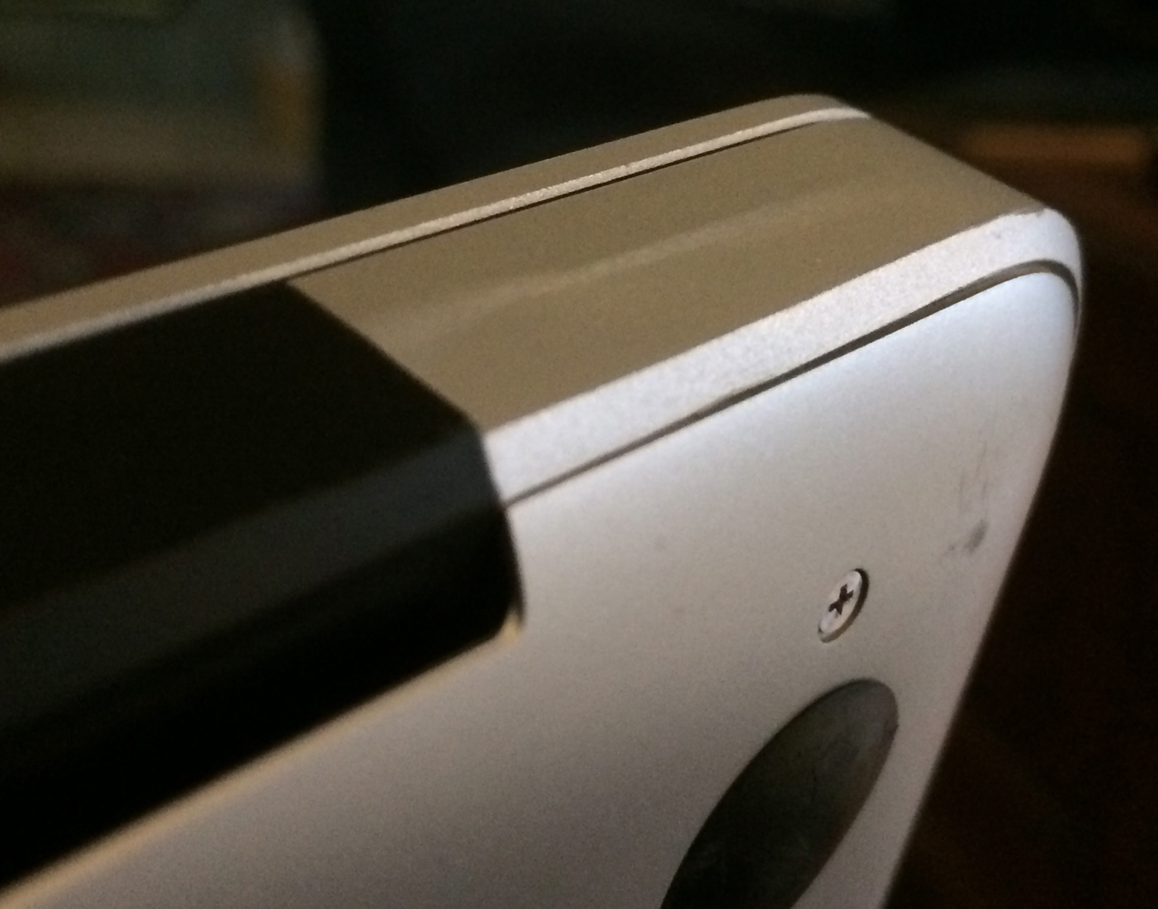 201312-Hinge4.jpg