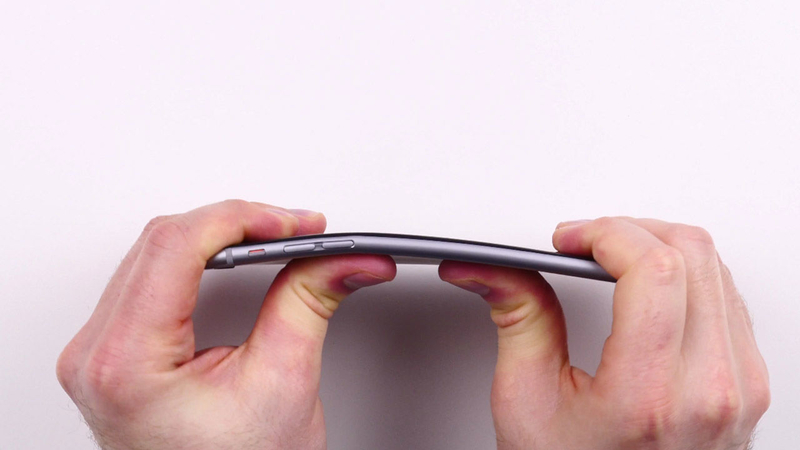 322407_092414-cc-iphone-bends2.jpg