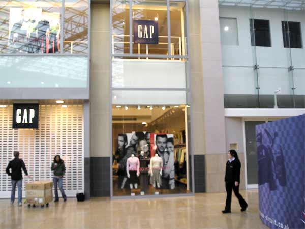 4-shopgapleft.jpg