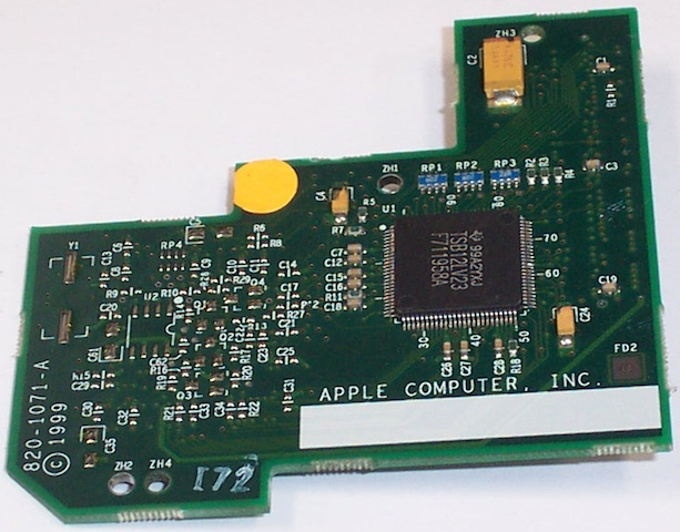 820-1071-A FireWire Daughter Board Early Slot iMac G3 crop640.jpg