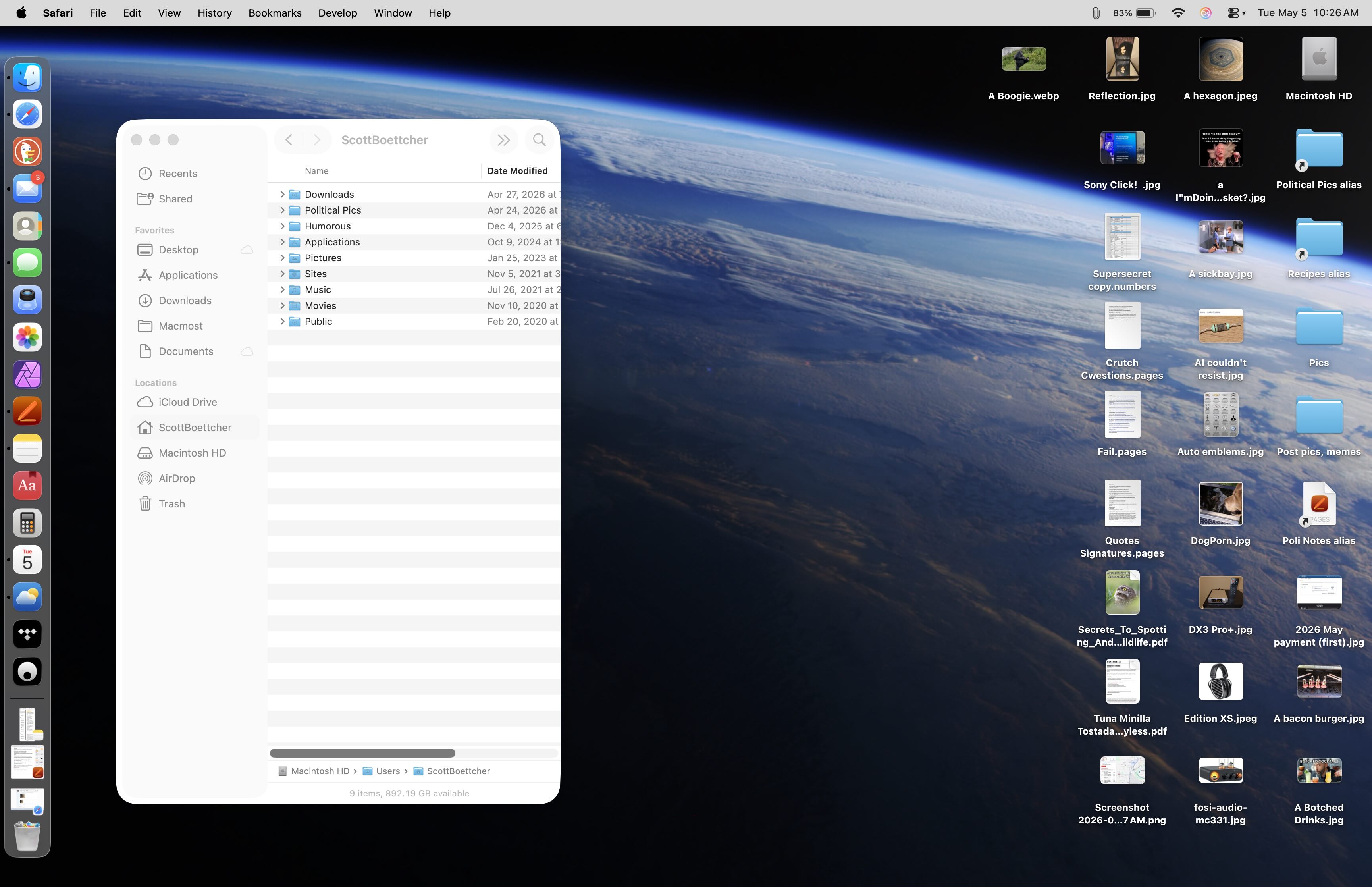A desktop.jpg