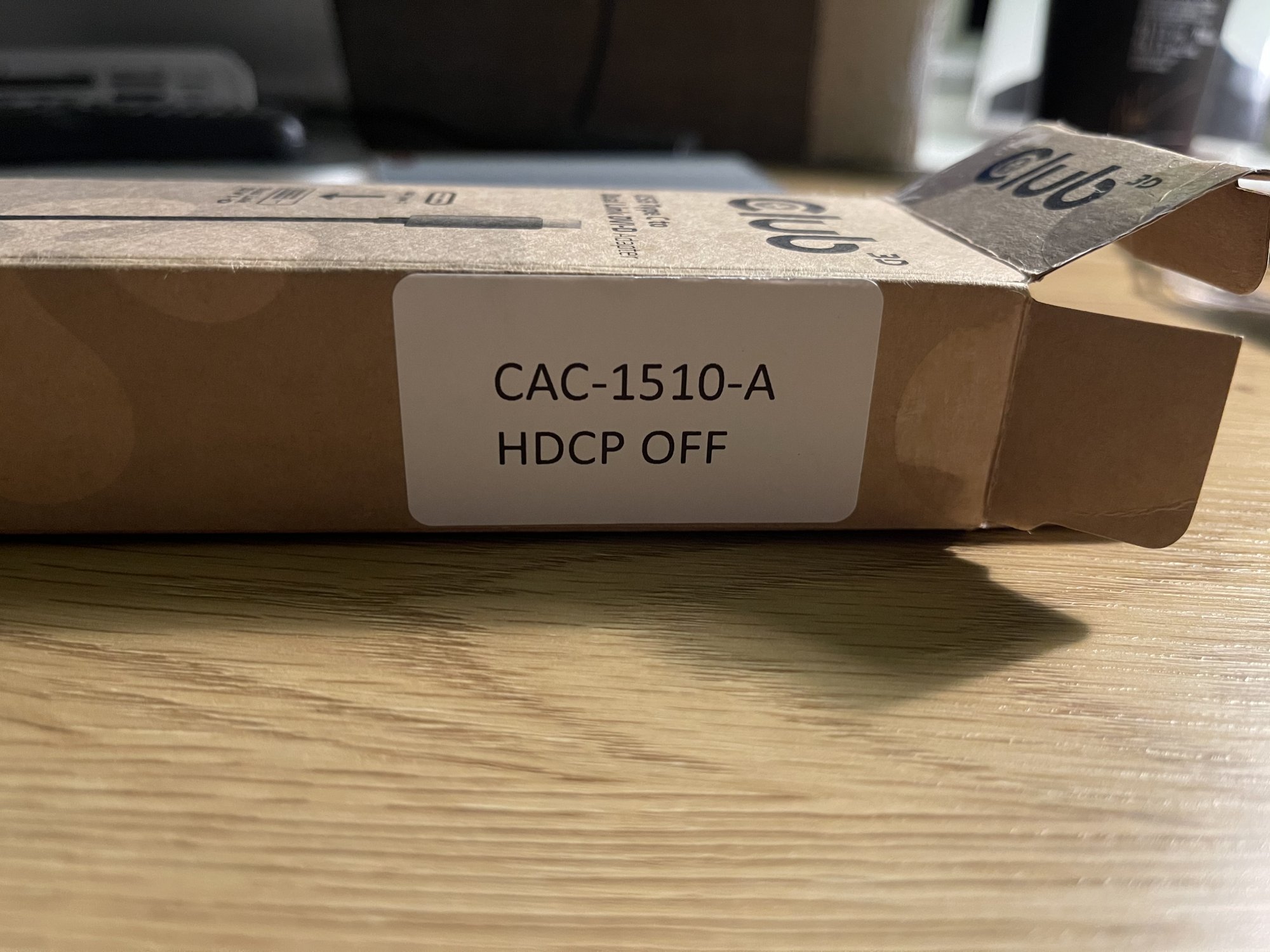 Adapter for TB4 to Apple CINEMA2.jpeg