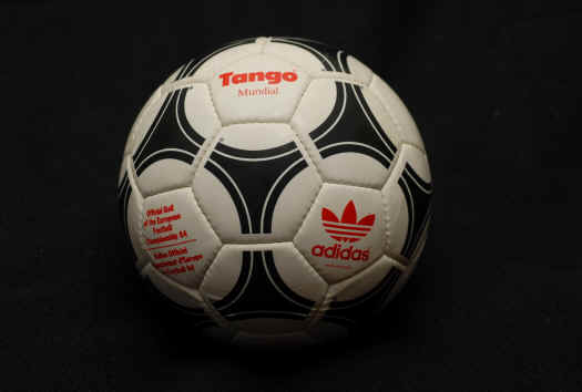 adidas_tango_Mundial.JPG