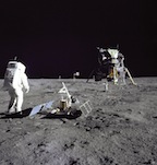 aldrinseismometer_apollo11_big.jpg