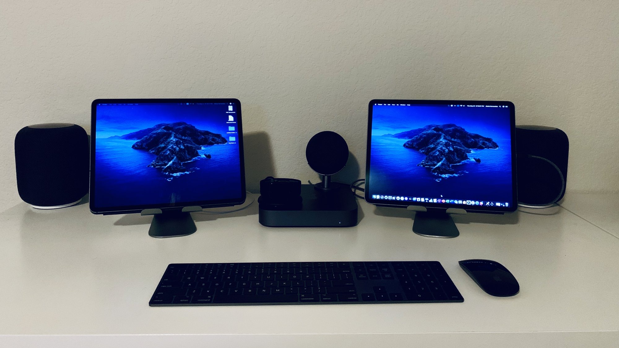 Alexis Noel - MacMini & iPad SideCar LunaDisplay 2020 Setup.JPG