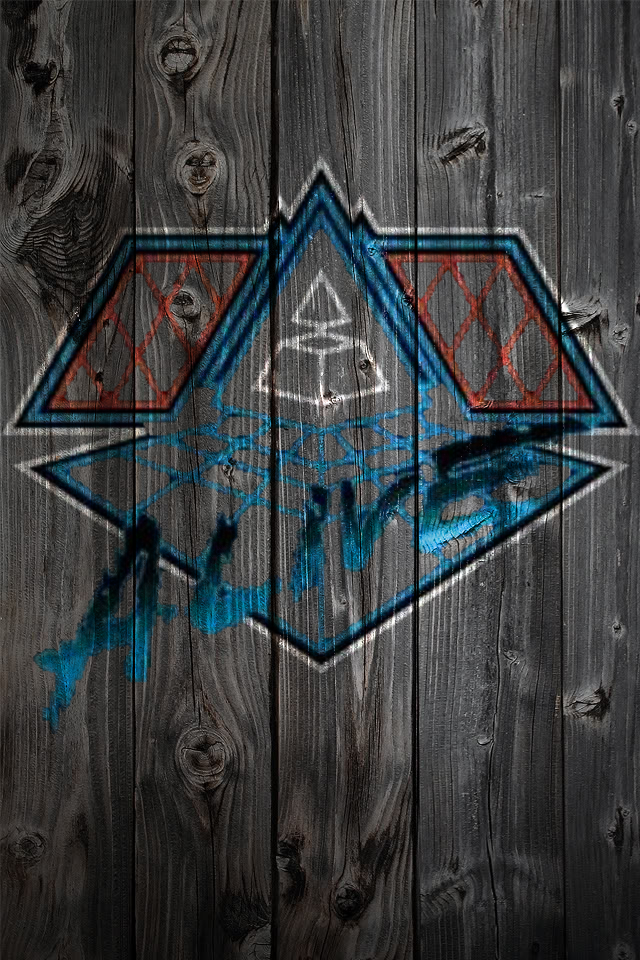 Alive2007Wood.png