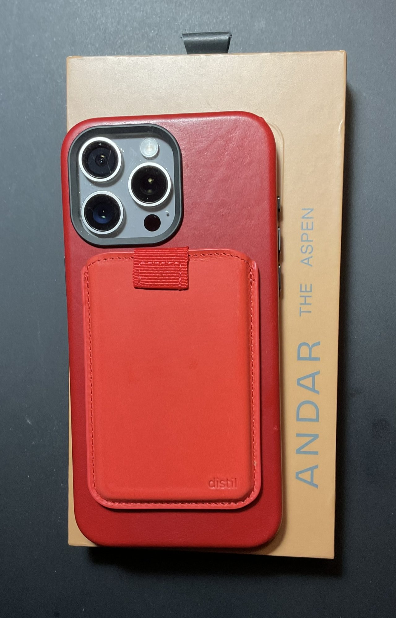 Andar_Red_02.jpeg
