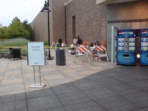 apple store schaumburg.jpg