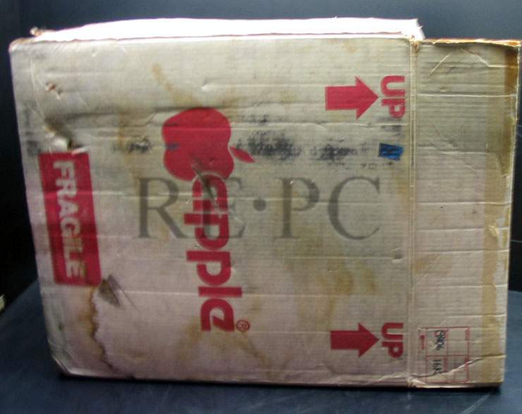 appleiibox.jpg