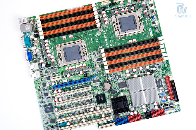ASUS Z8PE D12X.jpg