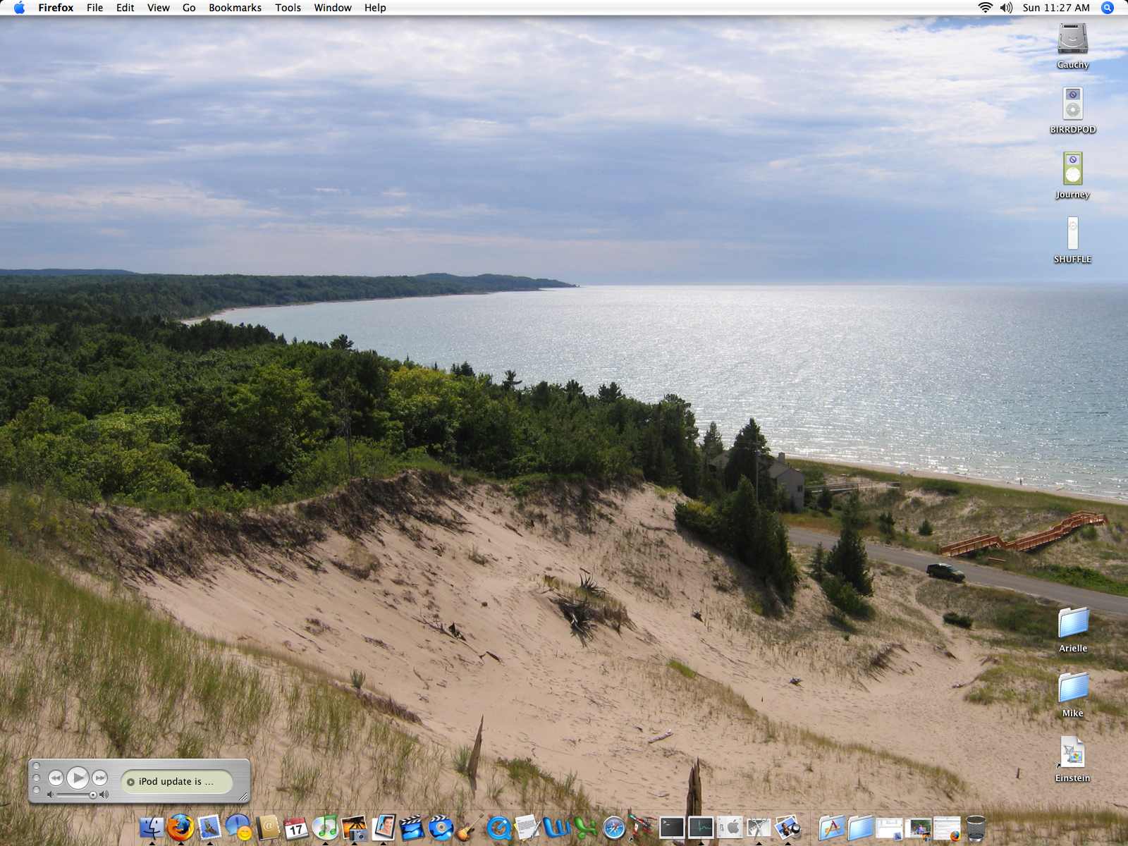 August_Desktop.jpg