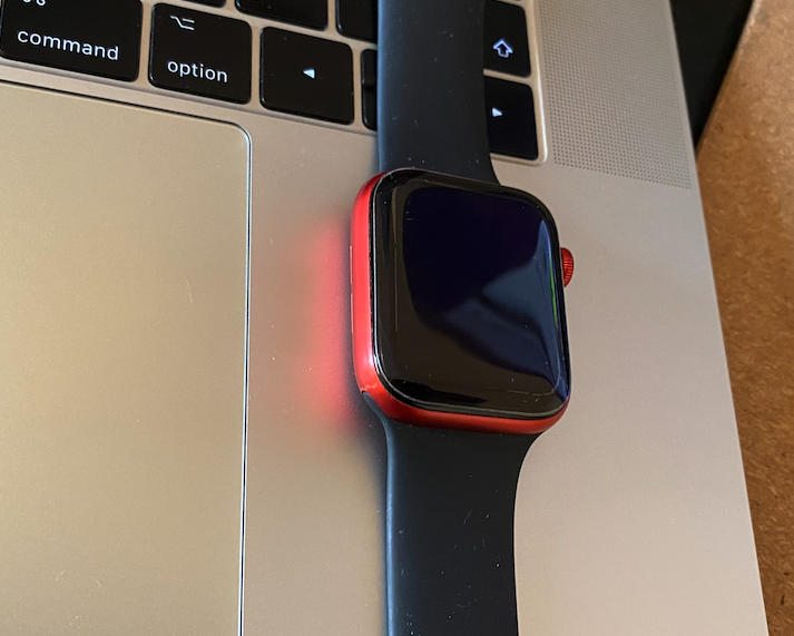 AW6 Red (product).png