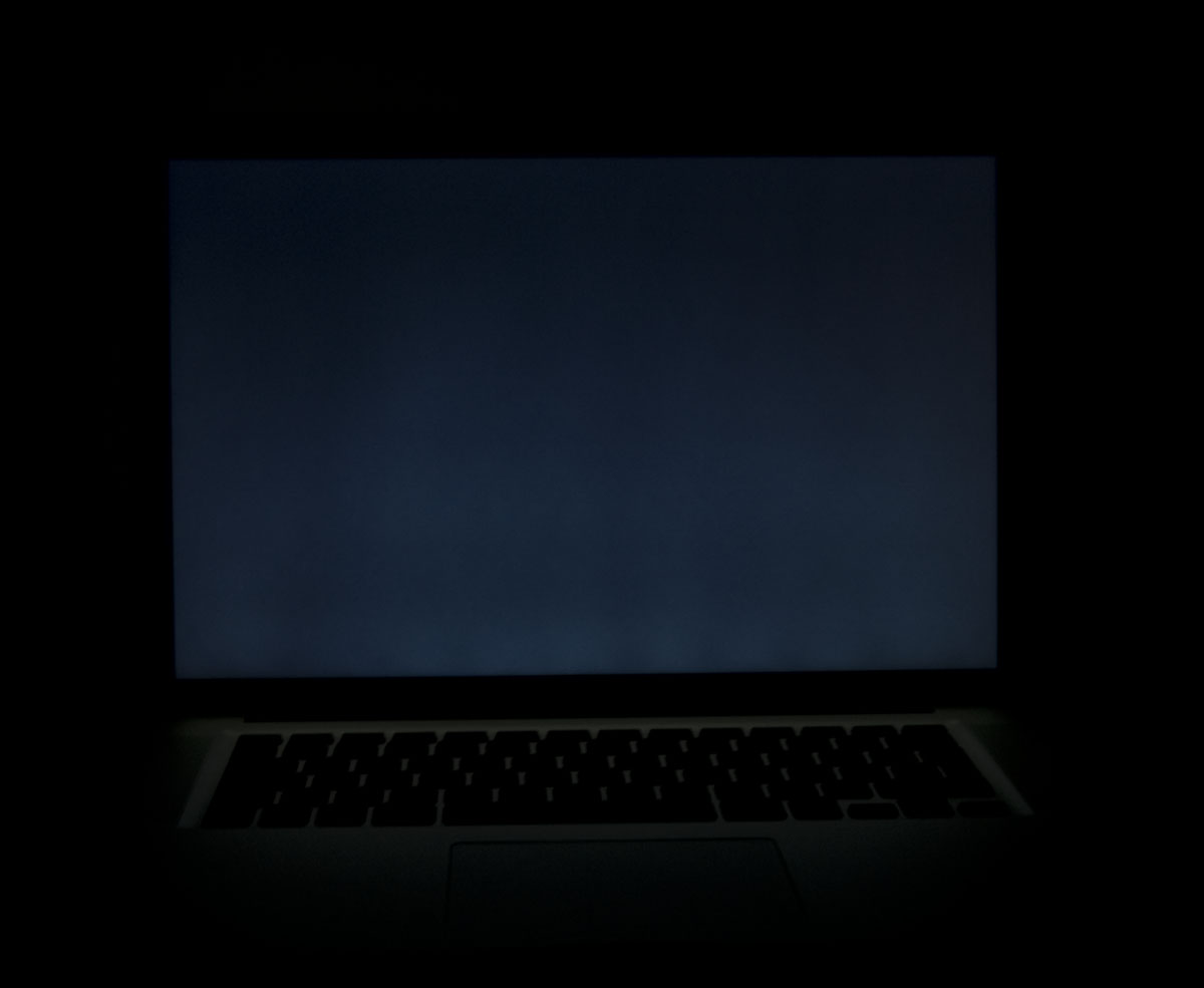 awful backlight bleed.jpg