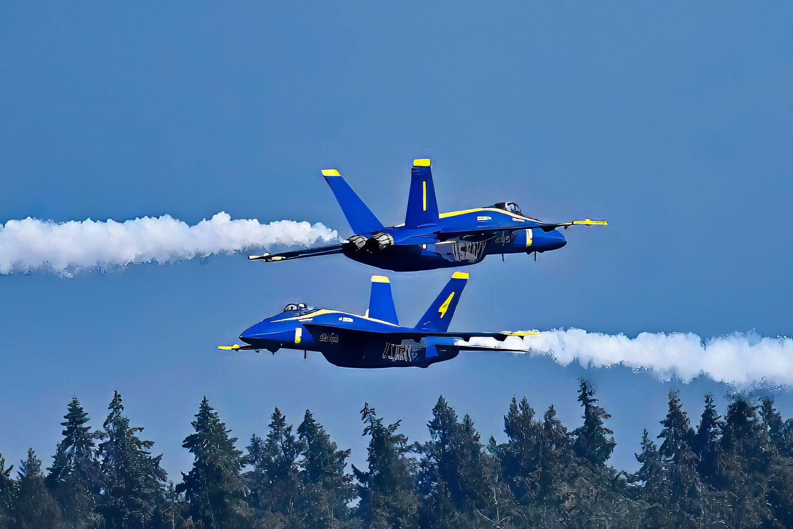 Blue_Angels_5353b_1600p.jpg
