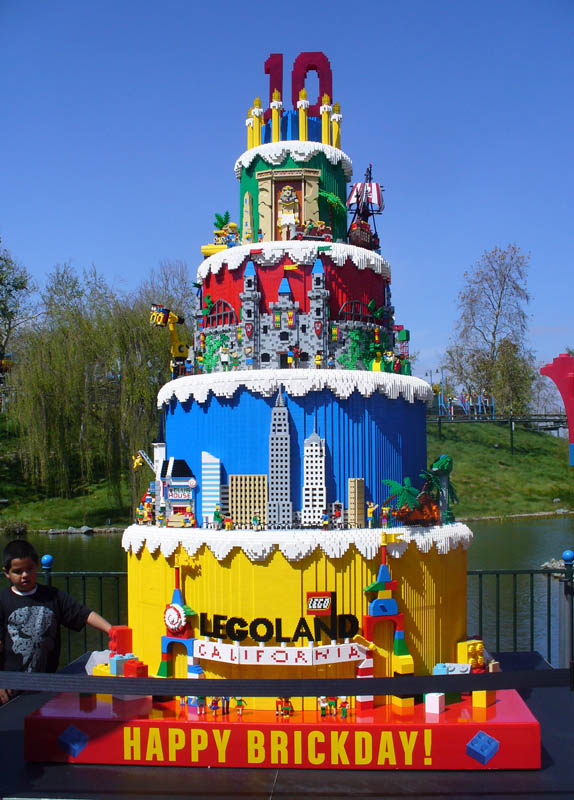 brick-cake-1-small.jpg