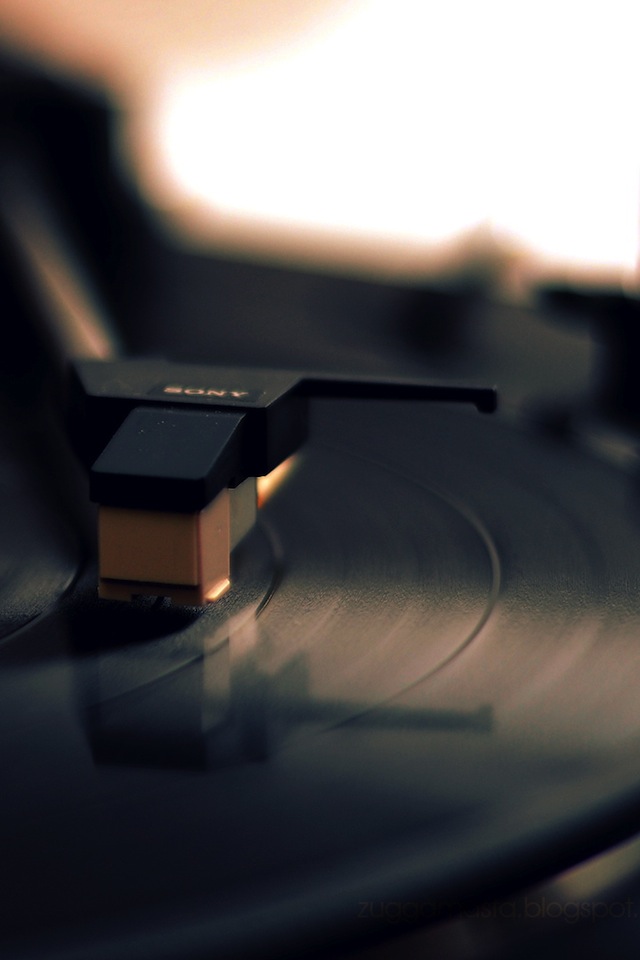 casper_vinyl_by_zuggamasta-d3w0vk0 3.jpg