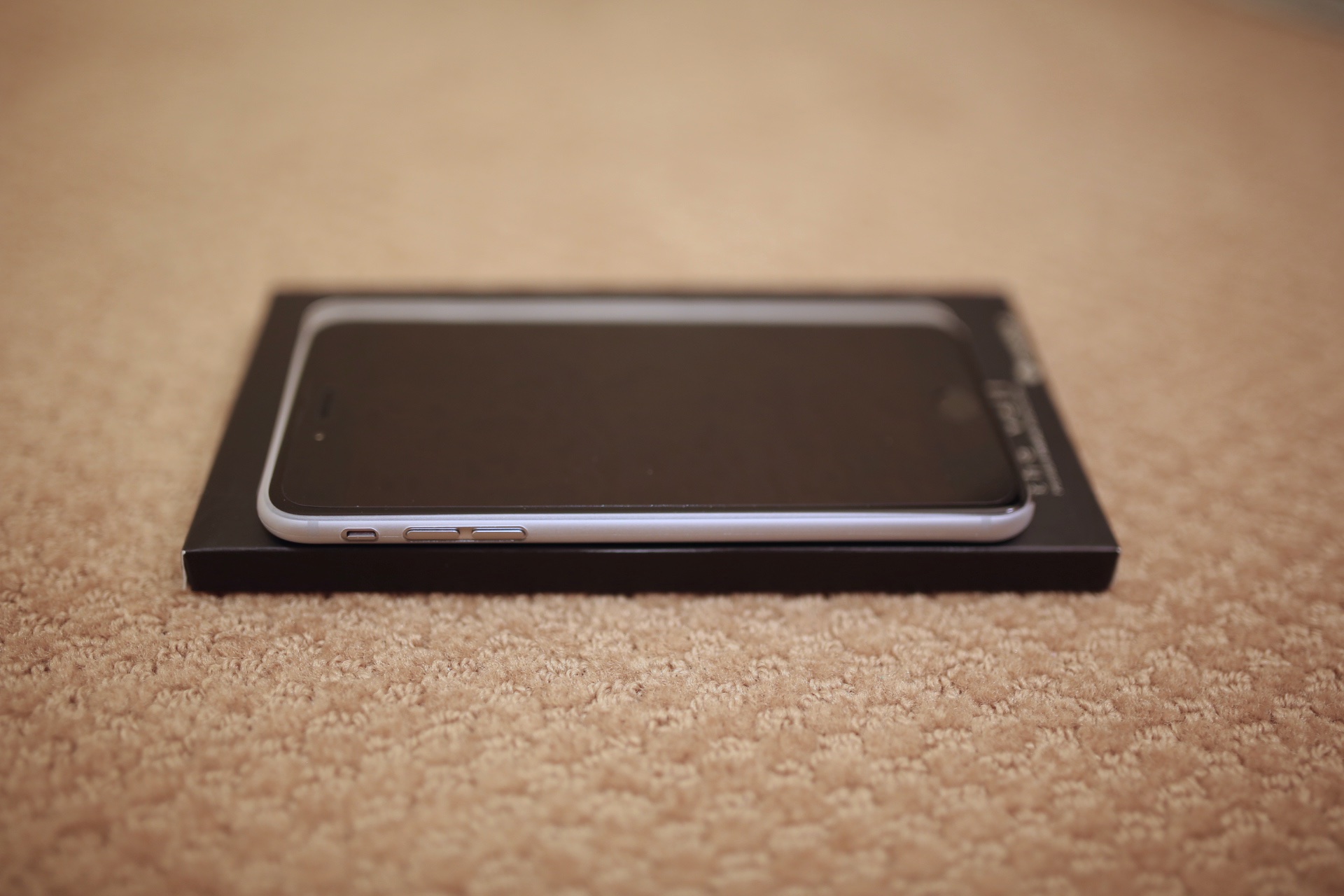 Caudabe Veil iPhone 6 Plus 13.jpg