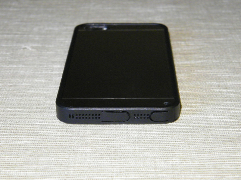 caze-zero5-pro-iphone-5-pic-22.jpg