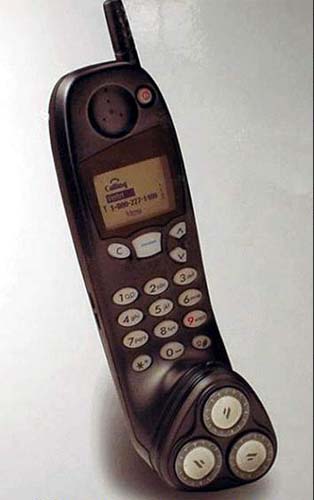 cellular_phone_shaver.jpg
