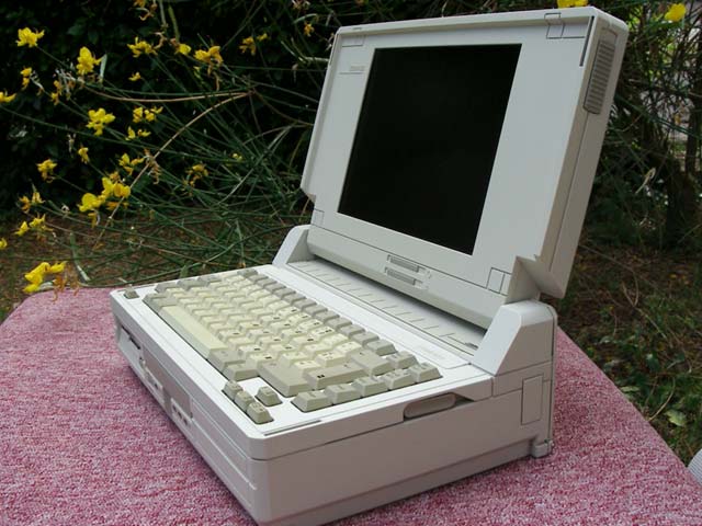 compaq_slt386_2.jpg