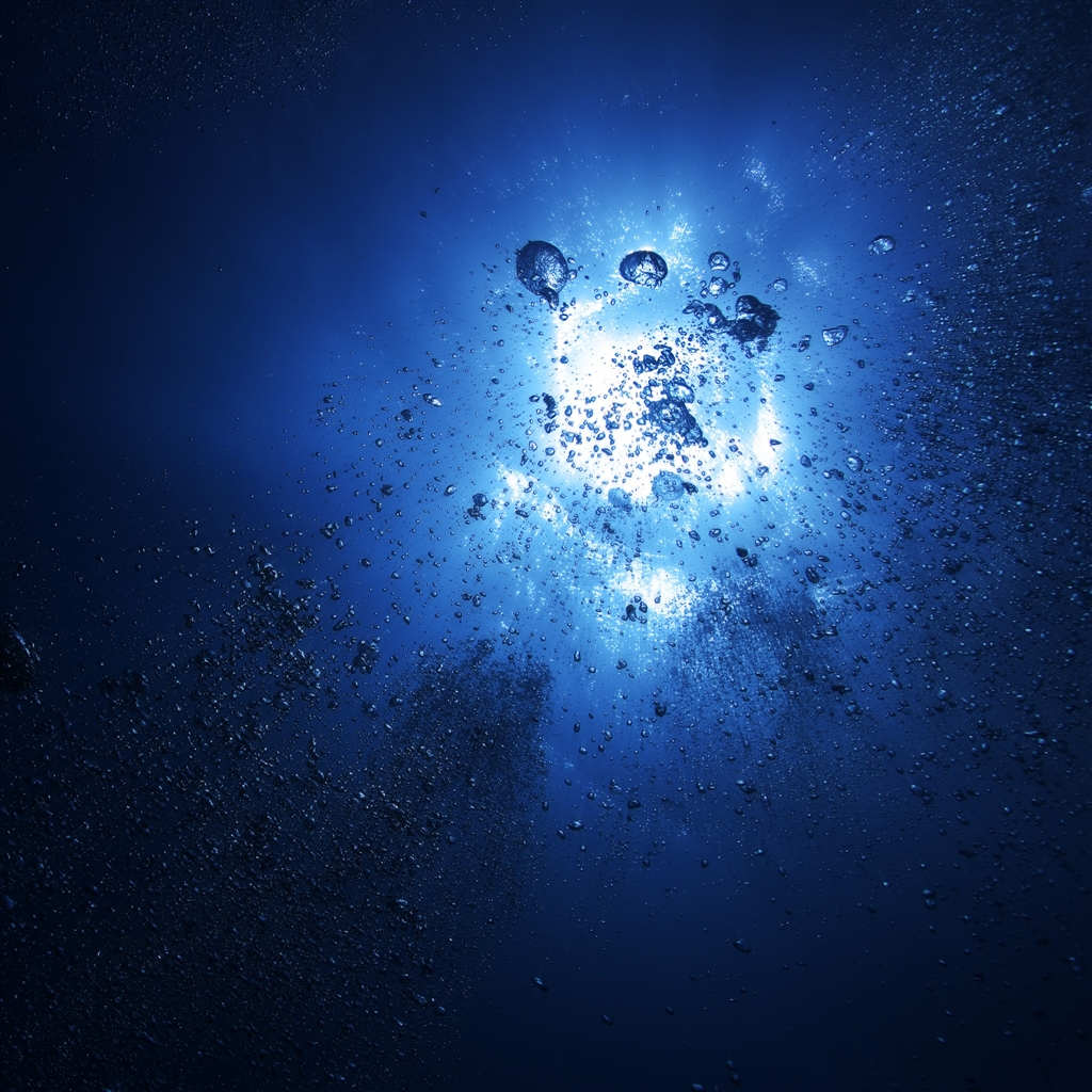 Deep-Bubble-iPad-4-wallpaper-ilikewallpaper_com_1024.jpg