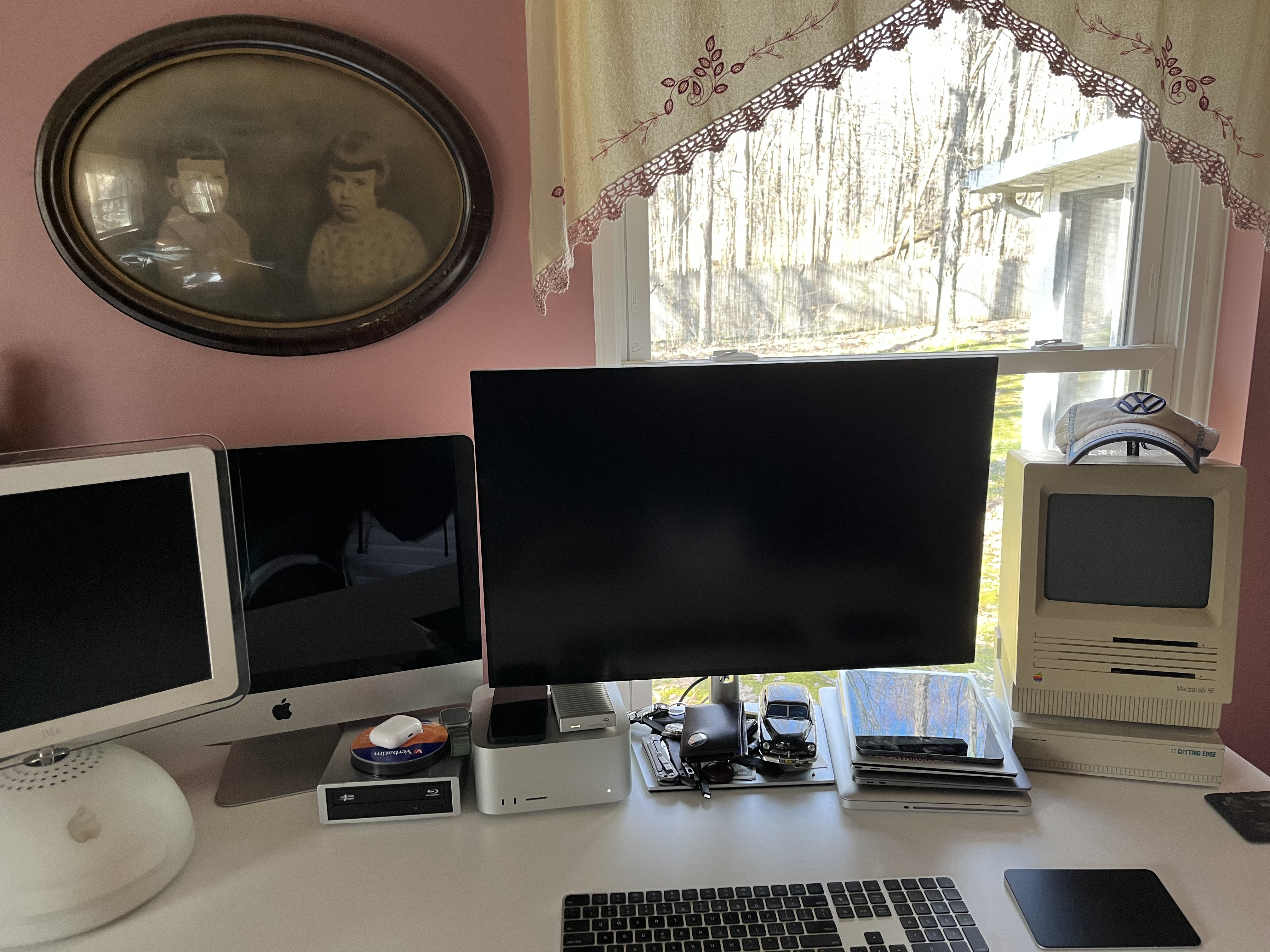 Desk.jpeg