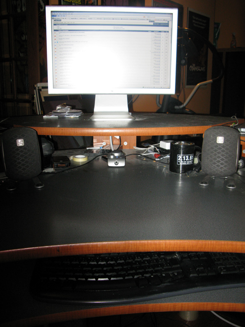 desk.jpg