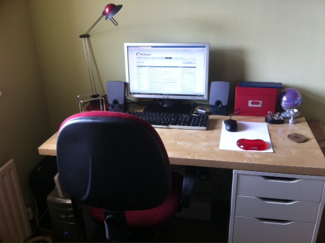 desk.JPG