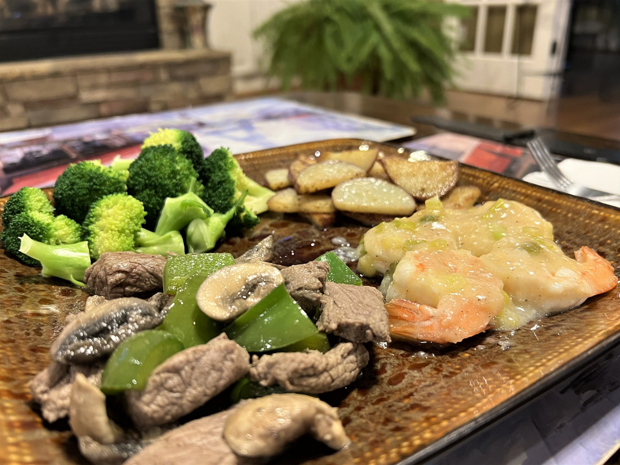 Dinner1.jpg