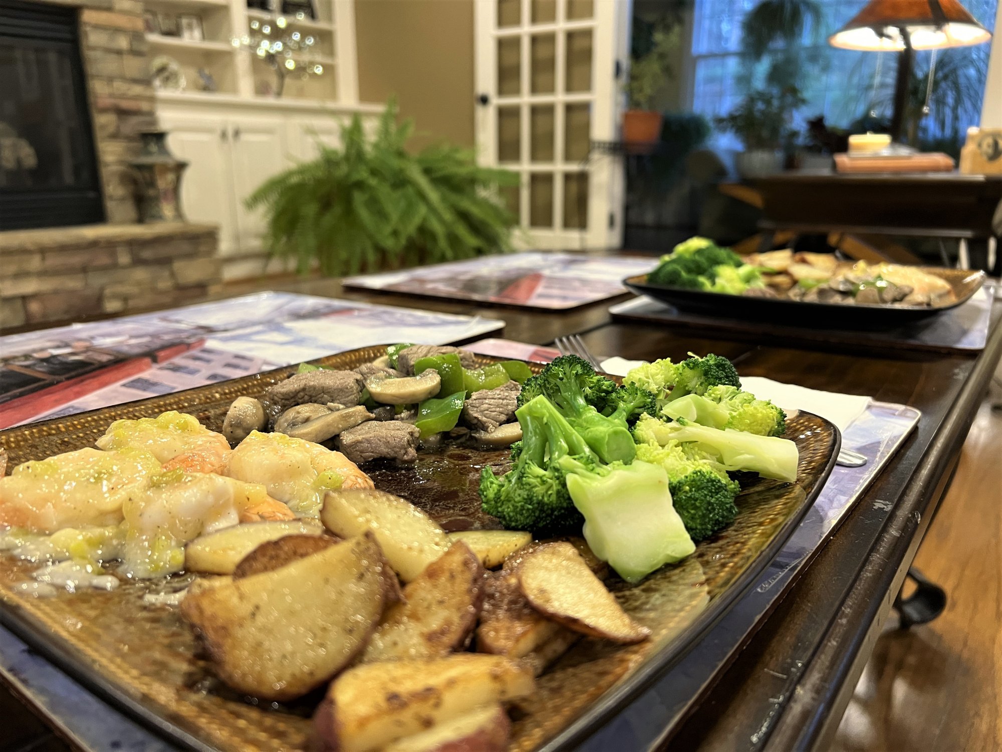 Dinner2.jpg