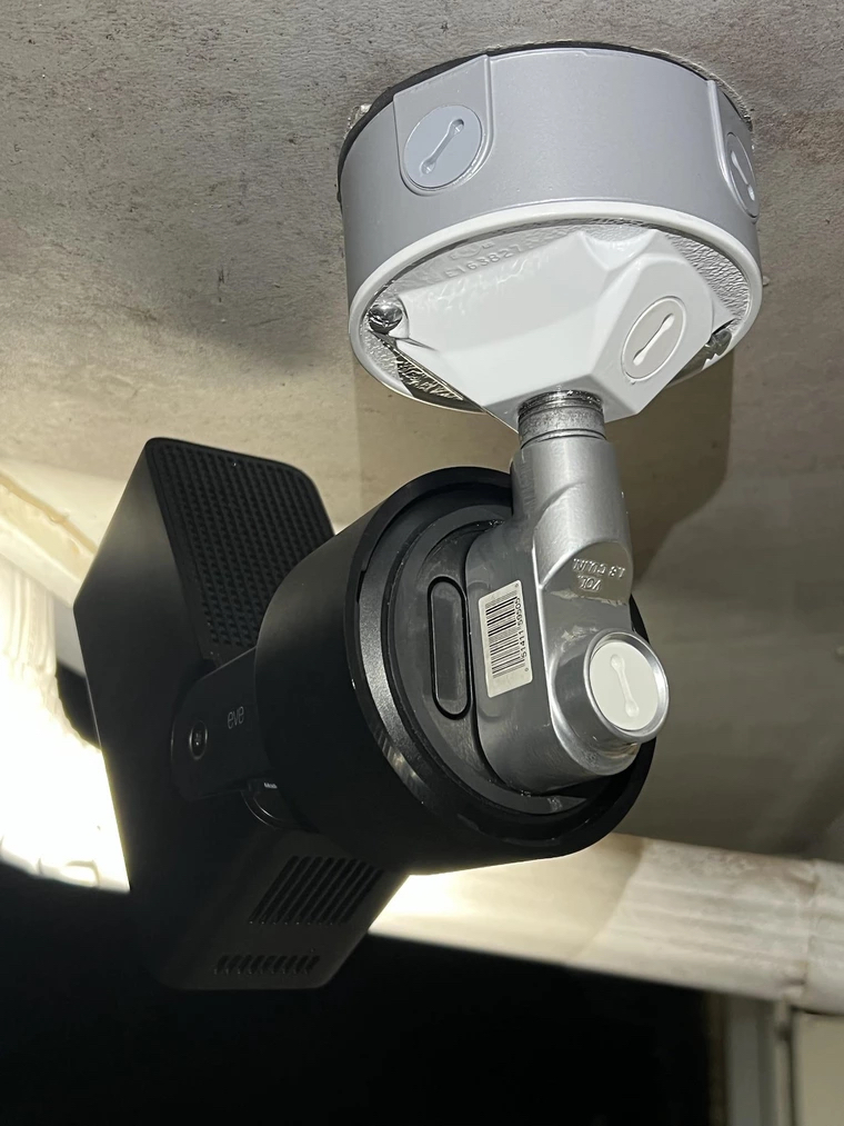 Eve horizontal mount.jpg