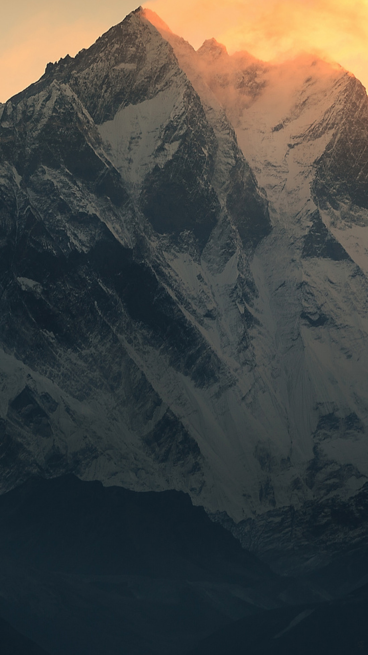 Everest 1242.png