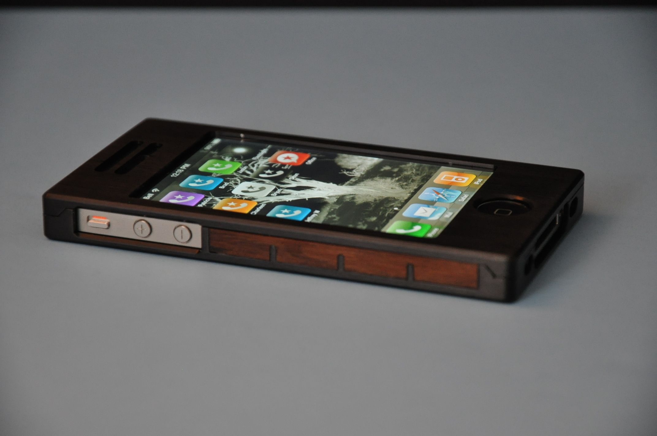 Ex w phone.jpg