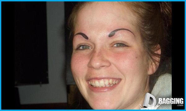 f7af7a9de3fe6aa5e8c2324f834cbf44--crazy-eyebrows-worst-eyebrows.jpg