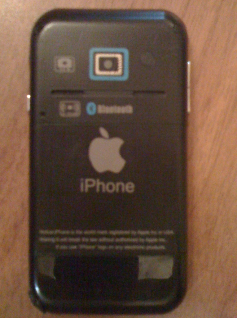 fake-iphone-576.jpg