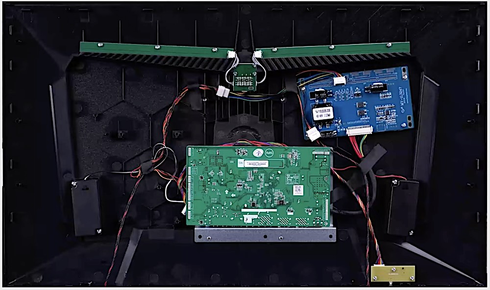 G272UP-SA1interior.jpg