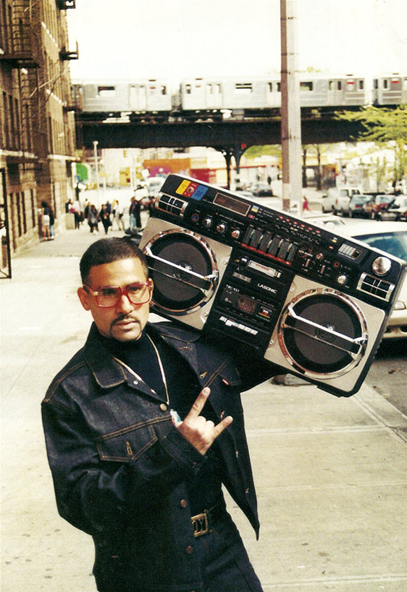 ghetto blaster.jpg