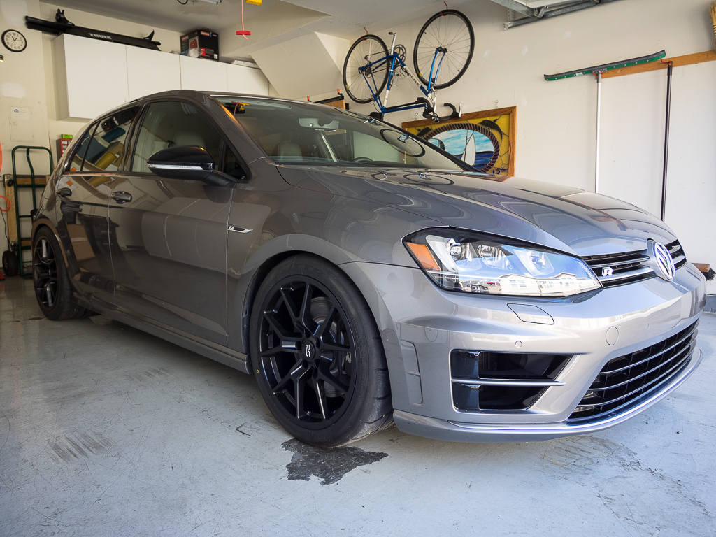 Golf R-6020005-20170602.jpg