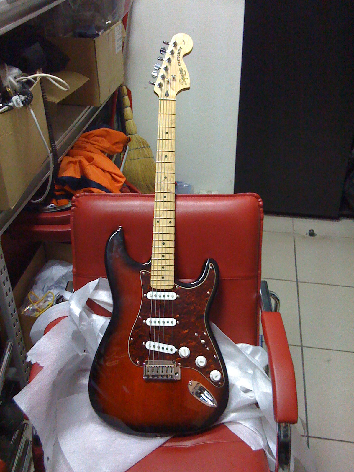 guitar 001.jpg